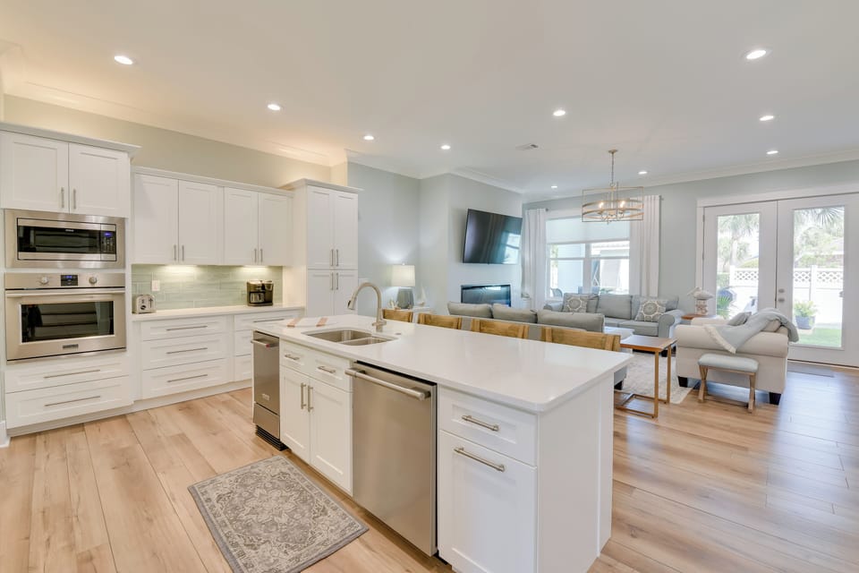 House (4 Bedrooms) | Interior