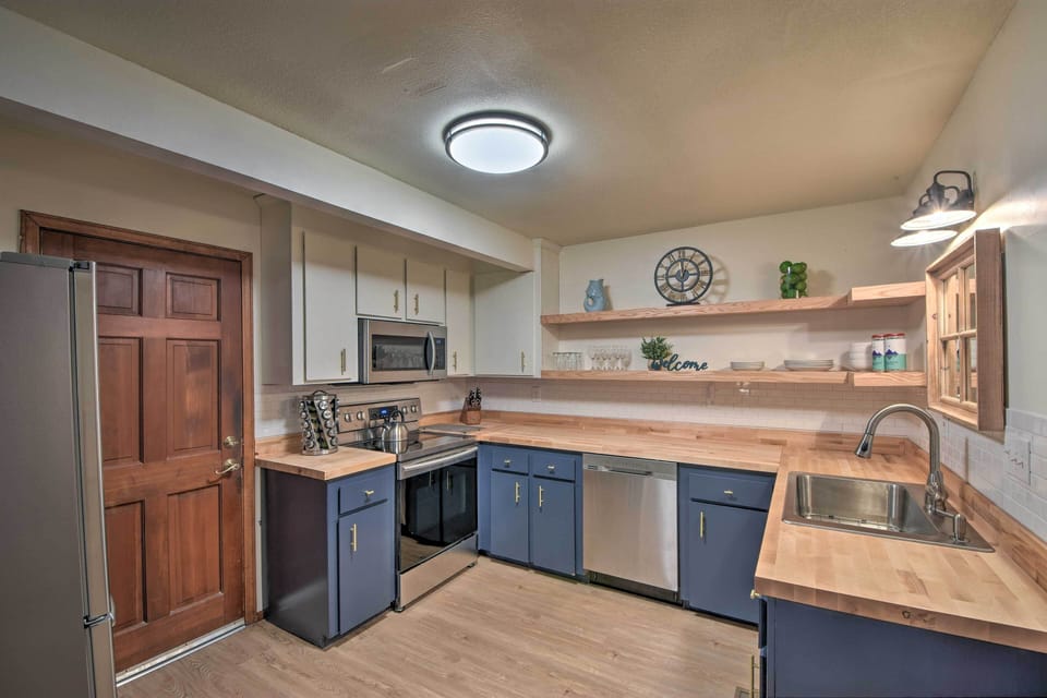 House (2 Bedrooms) | Interior