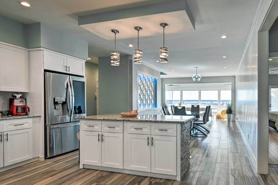 House (6 Bedrooms) | Interior