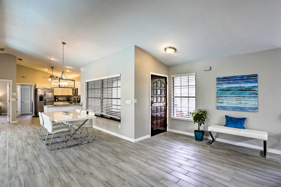House (3 Bedrooms) | Interior