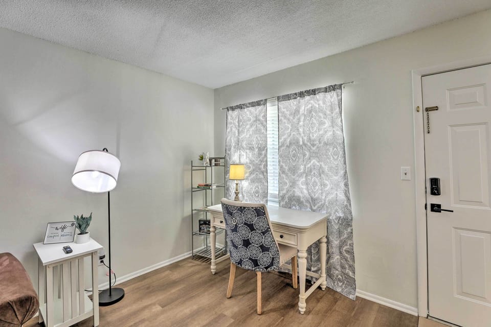 Apartment (1 Bedroom) | Interior
