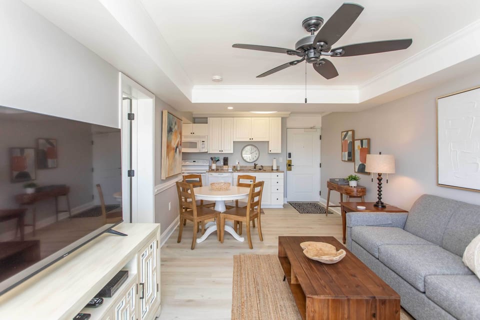 Apartment (1 Bedroom) | Interior