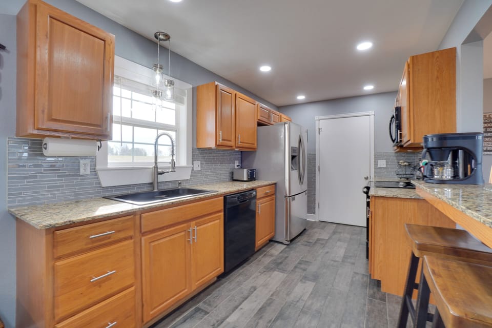 House (2 Bedrooms) | Interior