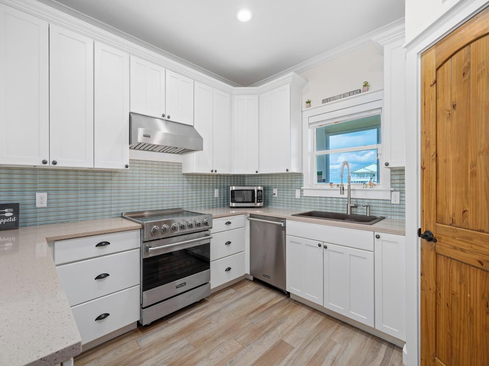House (4 Bedrooms) | Property amenity