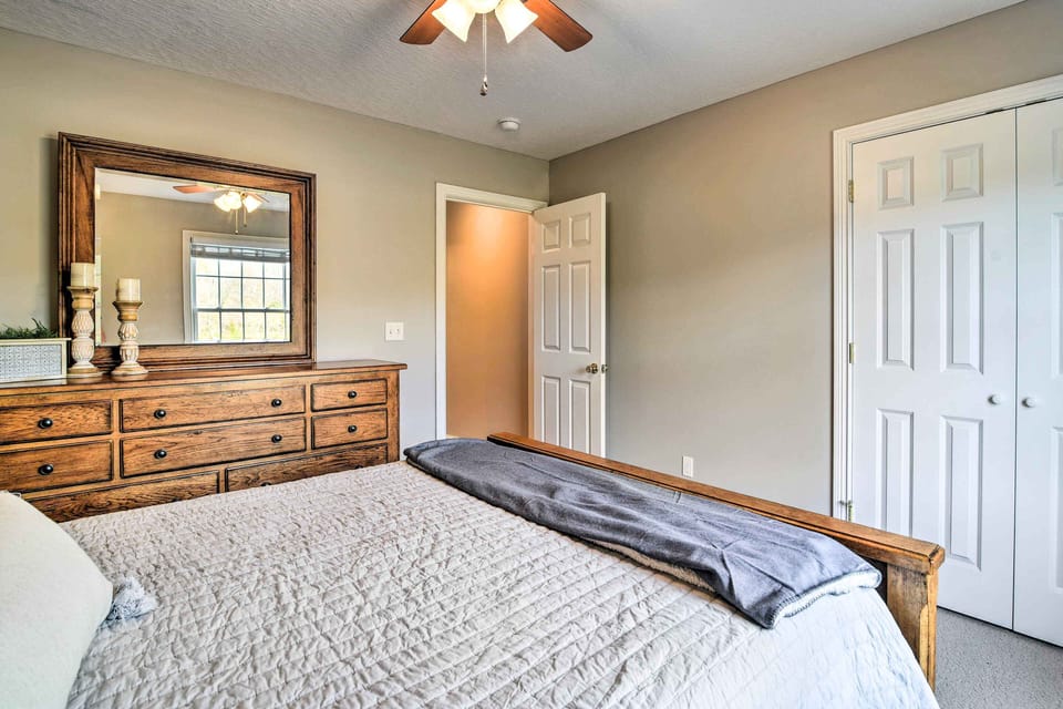 House (3 Bedrooms) | Interior
