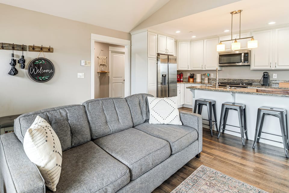 House (2 Bedrooms) | Interior