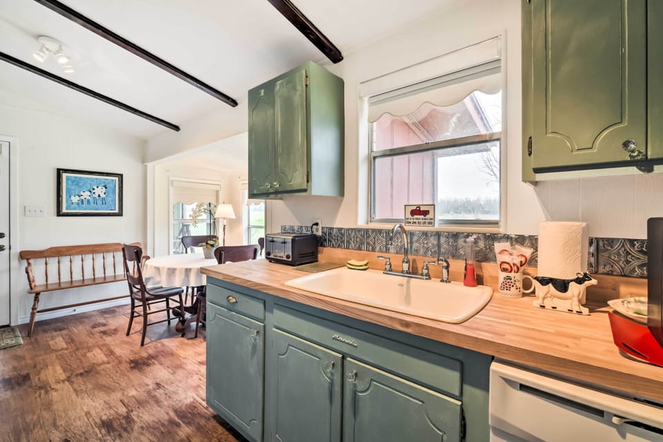 Cottage (2 Bedrooms) | Interior