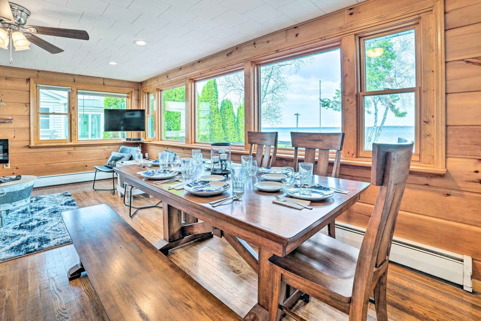 Cottage (2 Bedrooms) | Interior