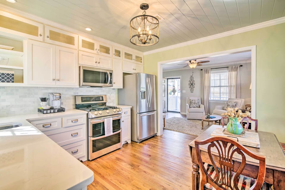 Cottage (2 Bedrooms) | Interior