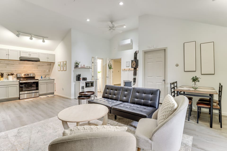 House (1 Bedroom) | Interior