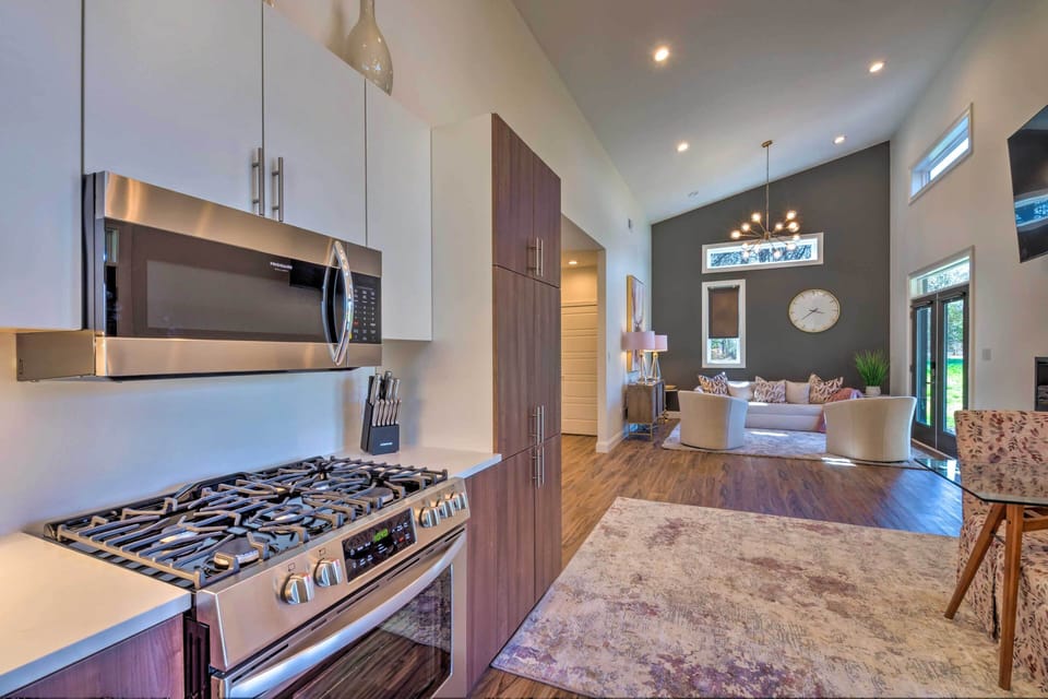 House (2 Bedrooms) | Interior