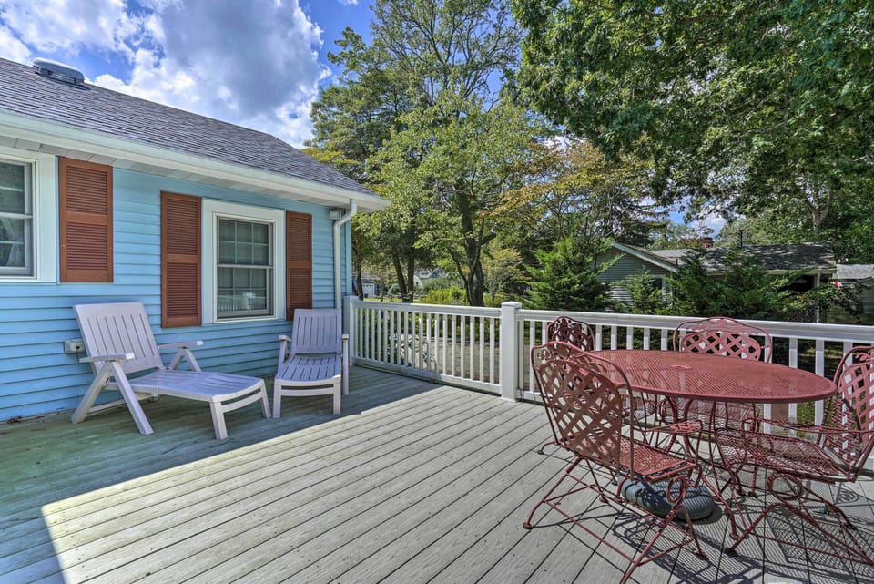 House (2 Bedrooms) | Front of property