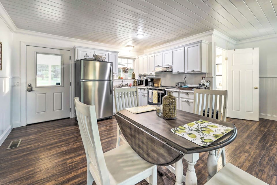 Cottage (2 Bedrooms) | Interior