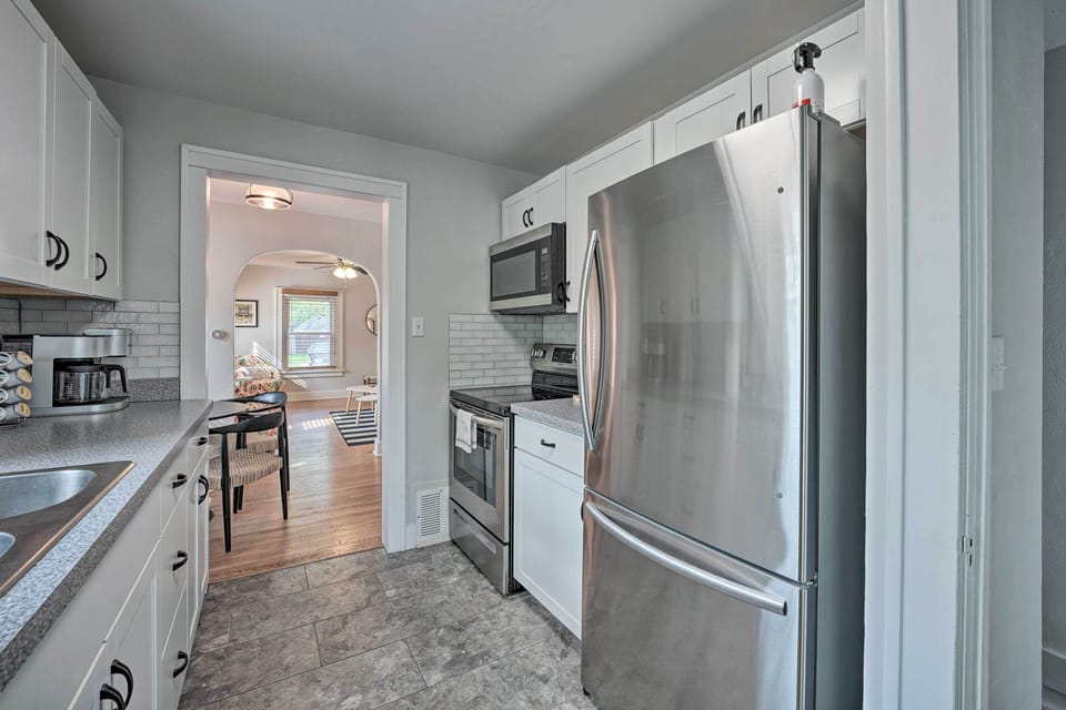 House (2 Bedrooms) | Interior