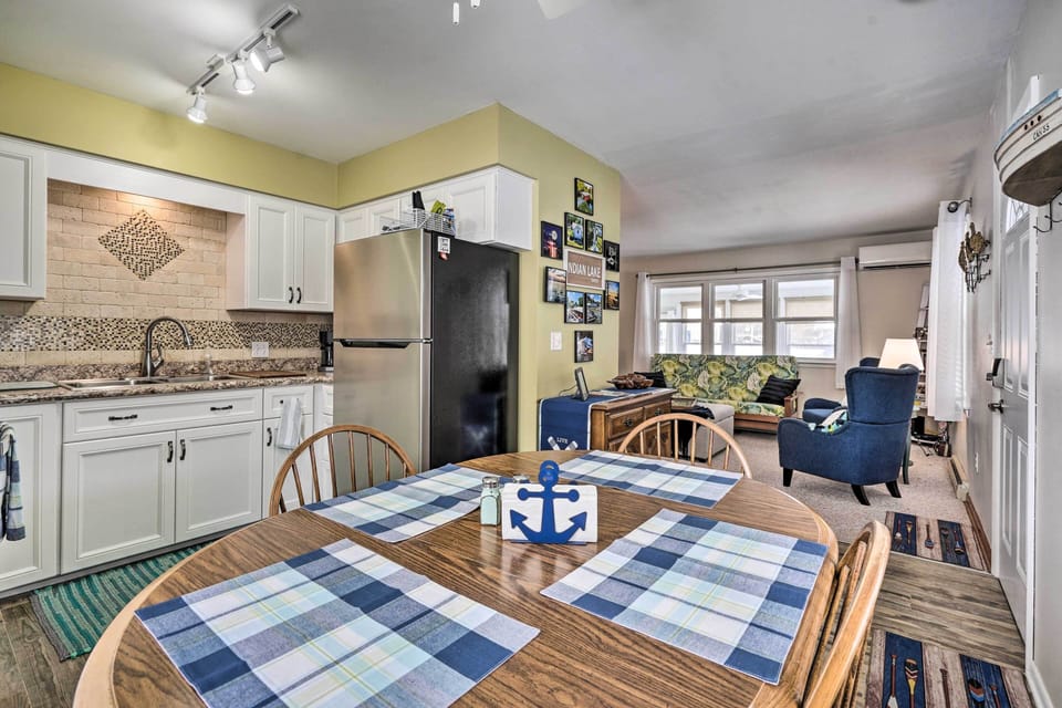 Cottage (2 Bedrooms) | Interior