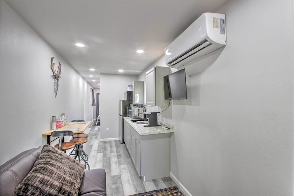 Apartment (0 Bedroom) | Interior