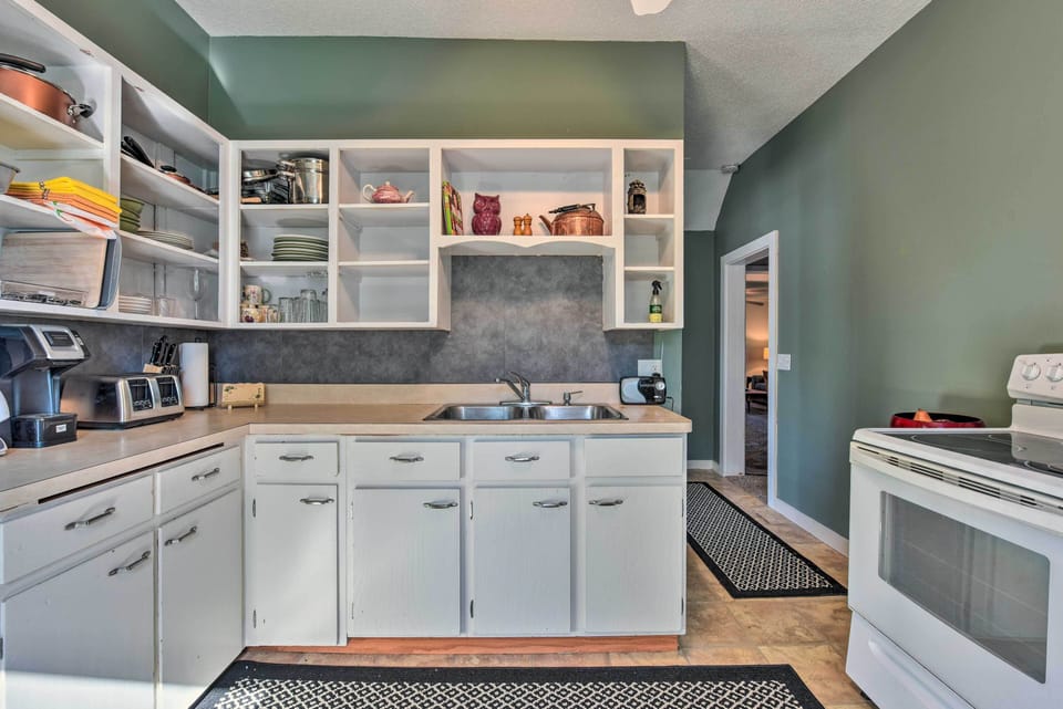 House (2 Bedrooms) | Interior