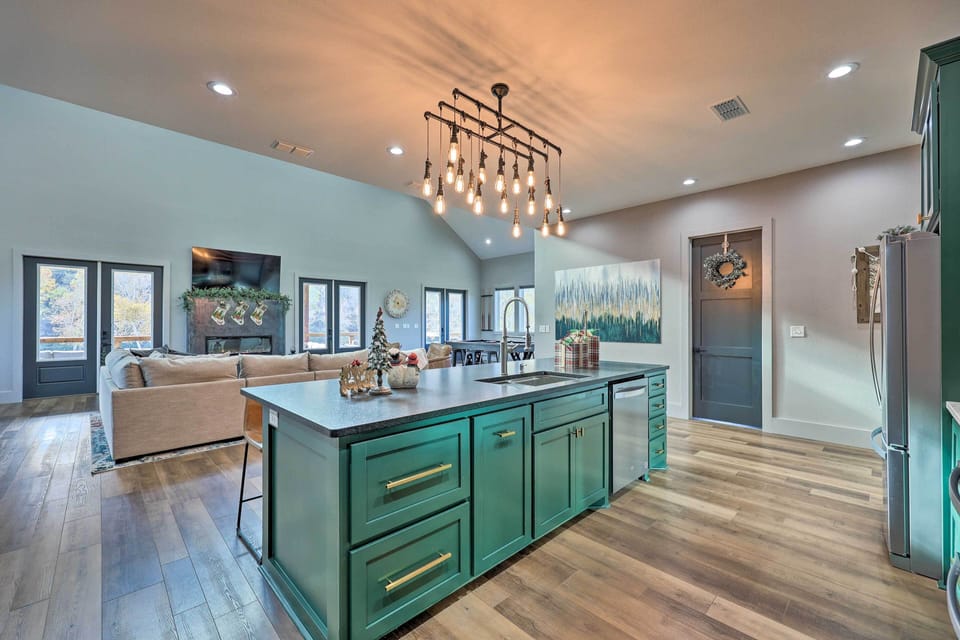 House (Multiple Bedrooms) | Interior