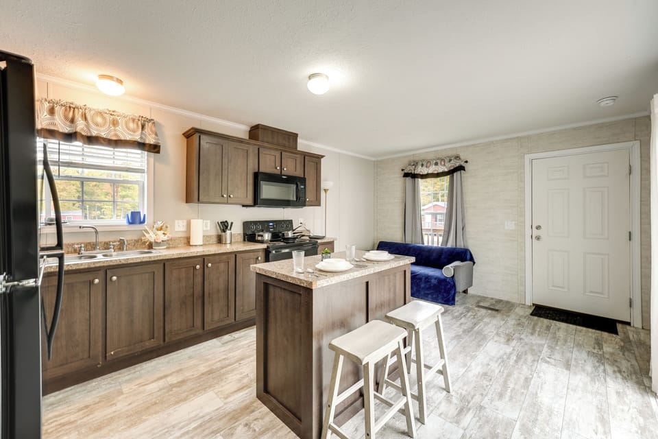 House (2 Bedrooms) | Interior