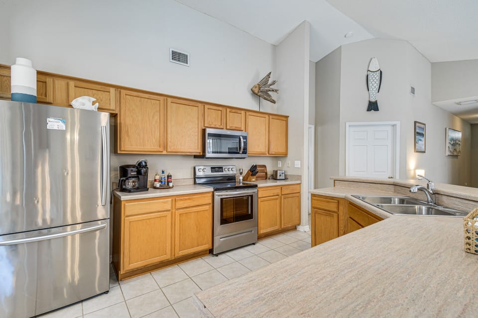 House (3 Bedrooms) | Interior