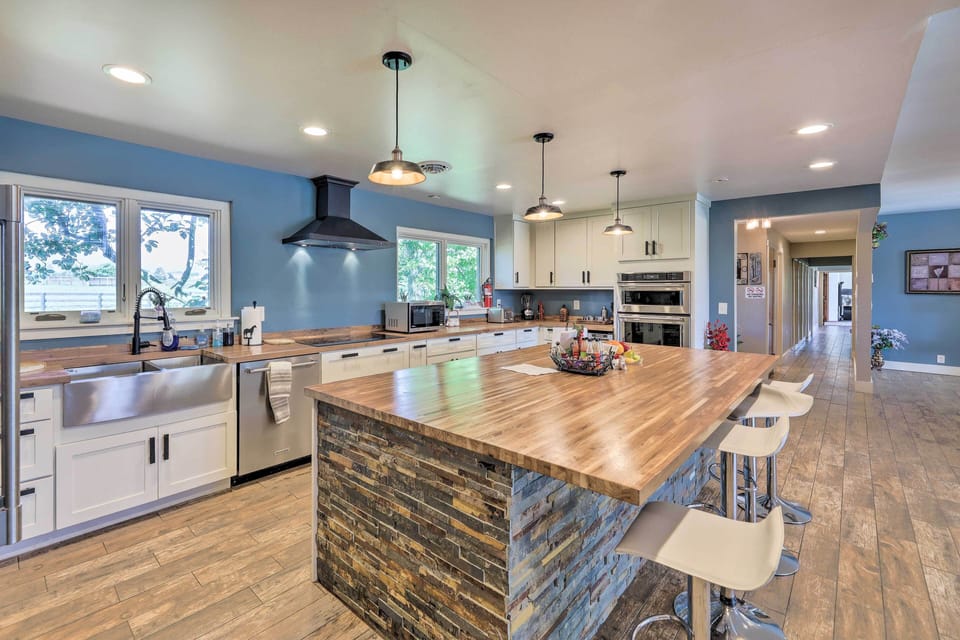 House (4 Bedrooms) | Interior