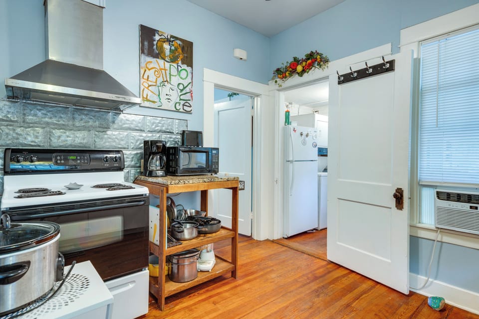 Cottage (2 Bedrooms) | Interior