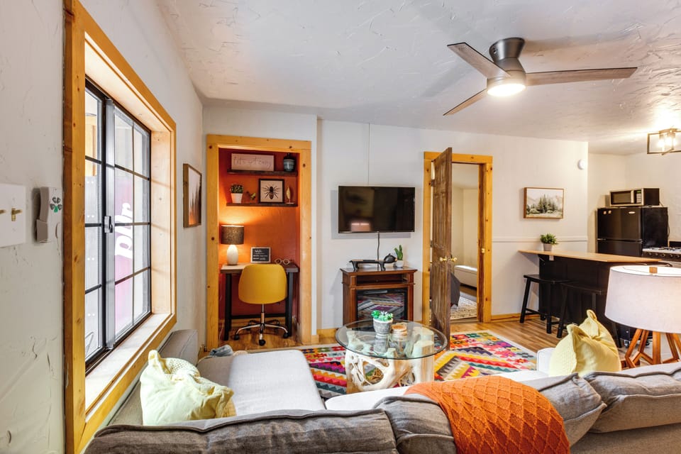 Apartment (1 Bedroom) | Interior