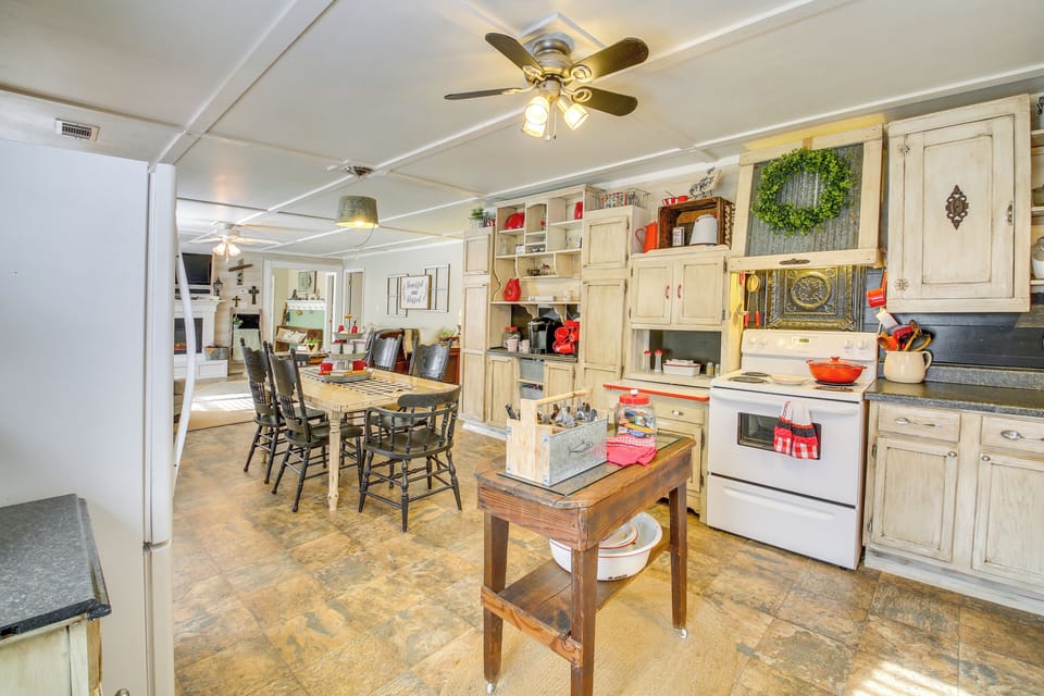 Cottage (3 Bedrooms) | Interior