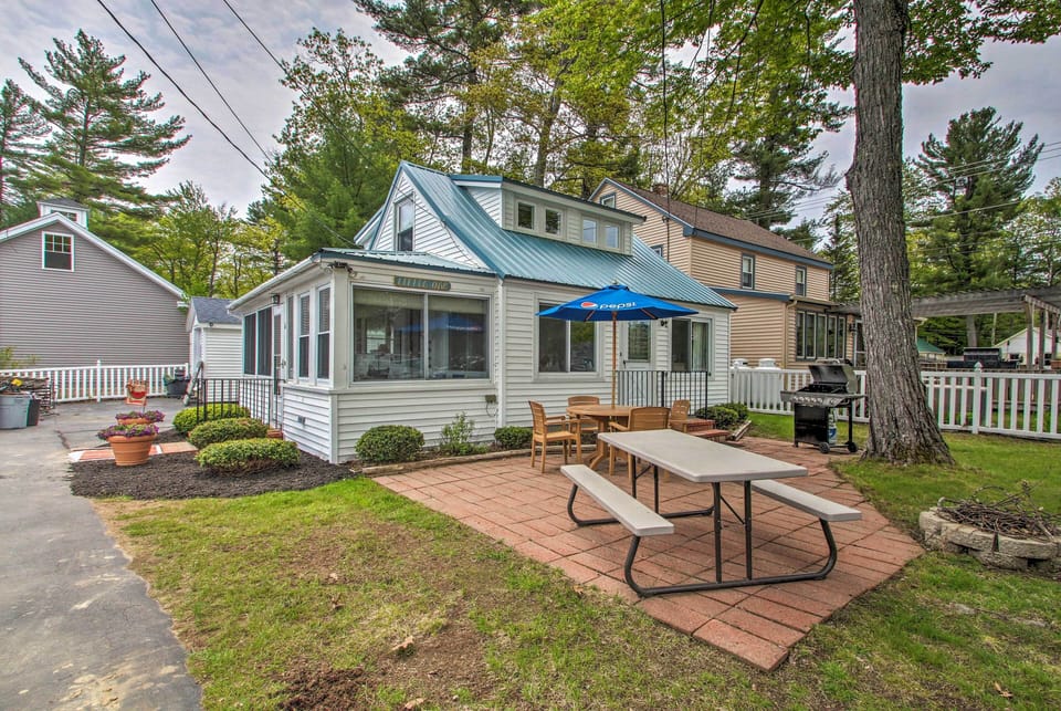Cottage (2 Bedrooms) | Front of property