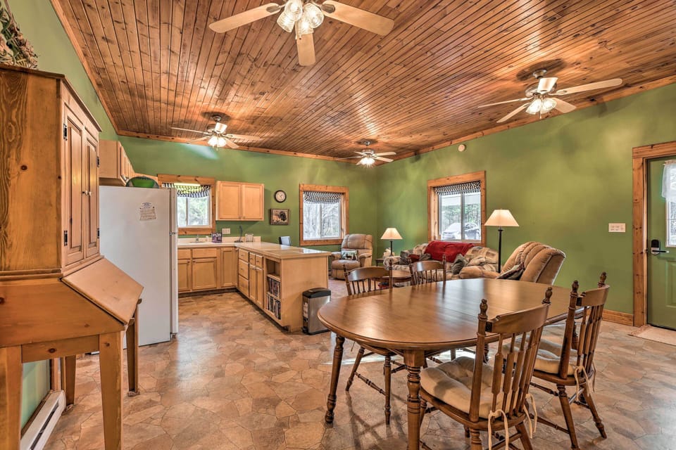 Cottage (2 Bedrooms) | Interior