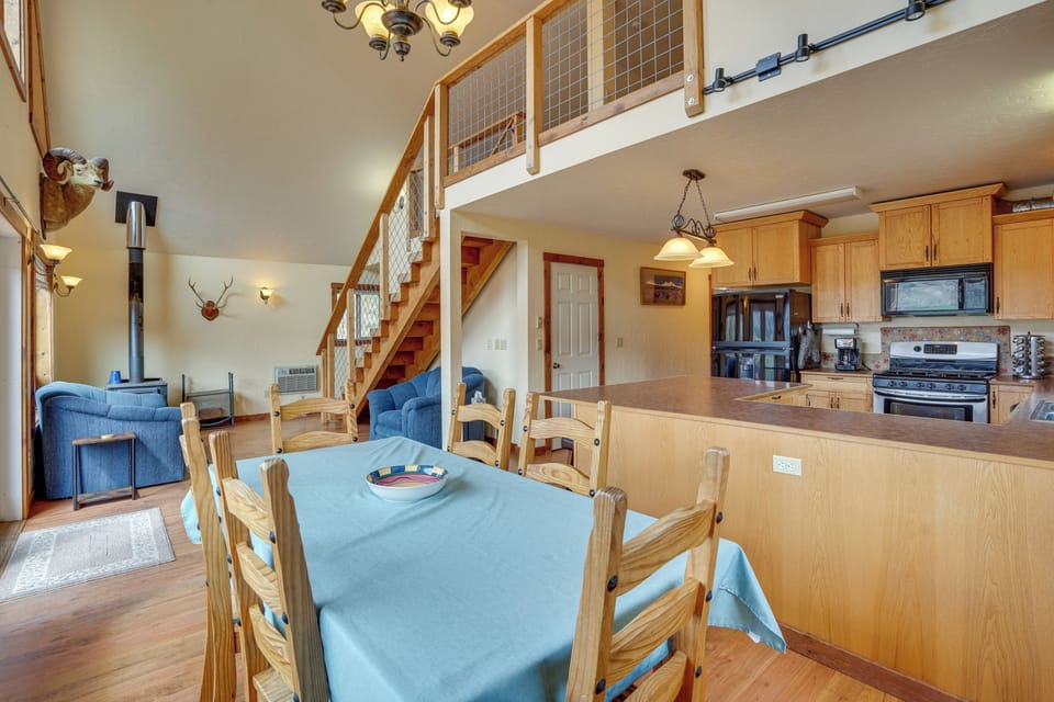 House (3 Bedrooms) | Interior