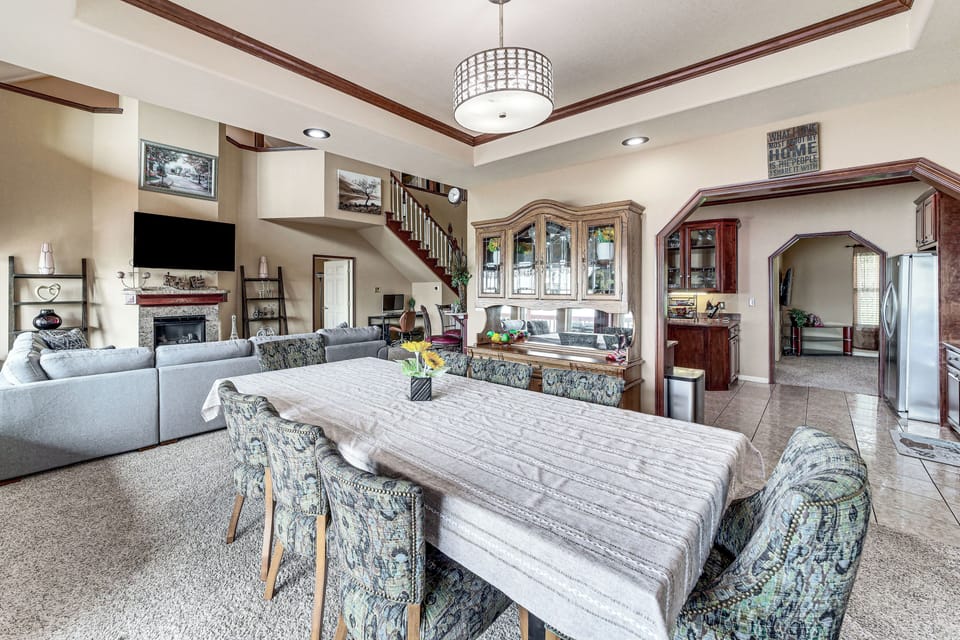 House (Multiple Bedrooms) | Interior