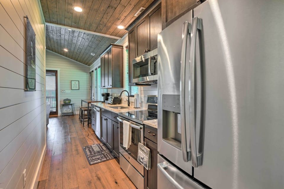 Cottage (2 Bedrooms) | Interior