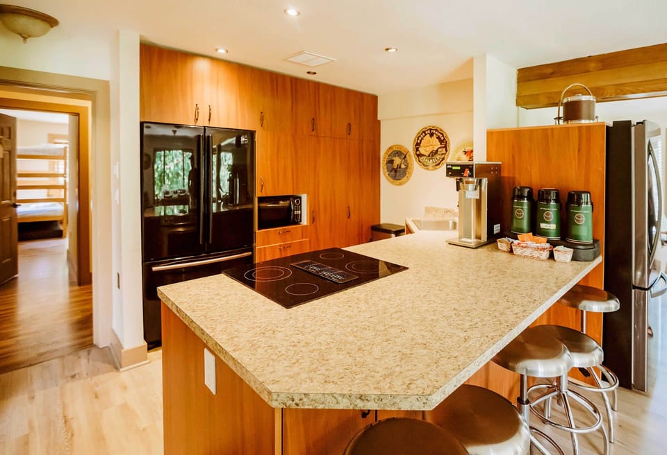 House (Multiple Bedrooms) | Interior