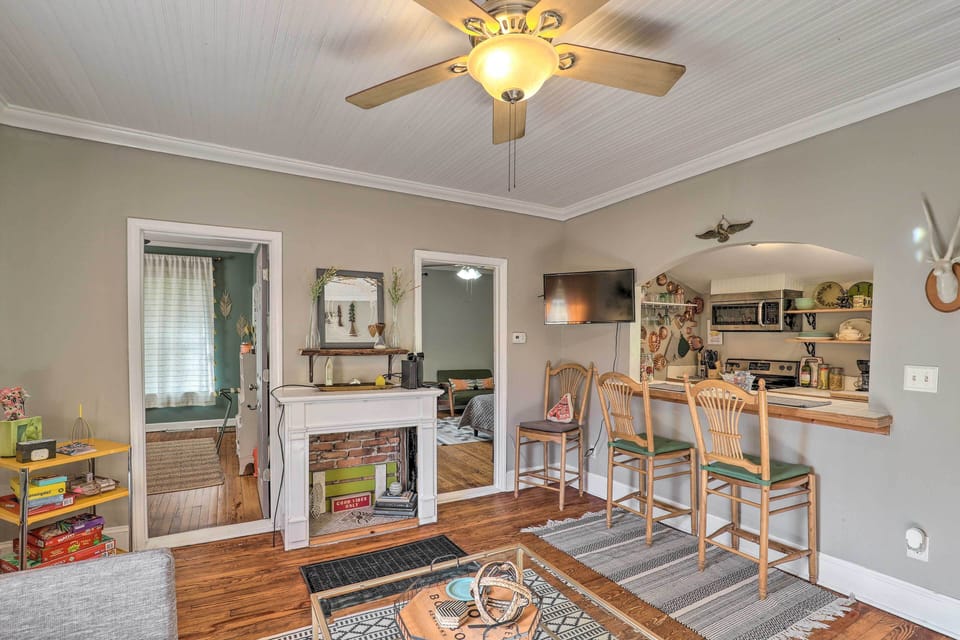 House (2 Bedrooms) | Interior