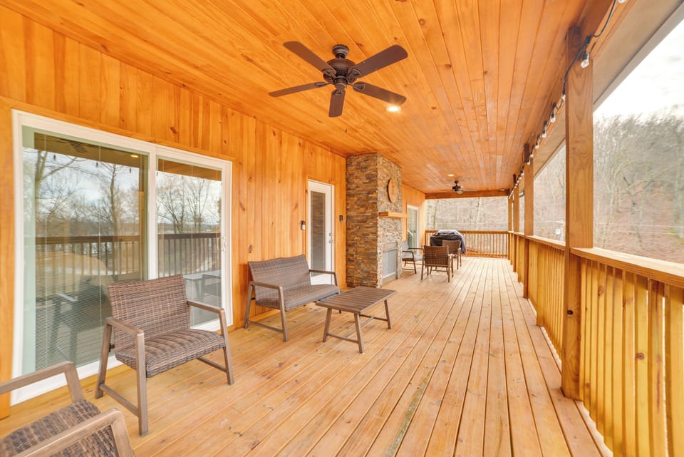 House (2 Bedrooms) | Interior