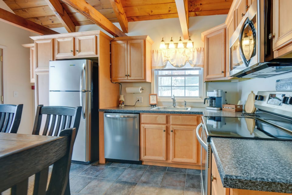 House (2 Bedrooms) | Interior