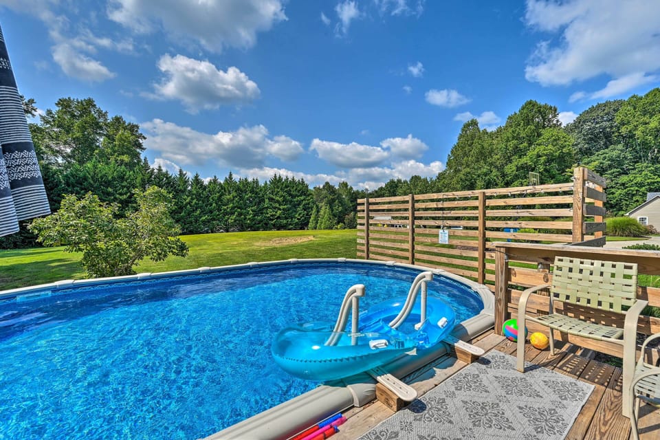 House (3 Bedrooms) | Front of property
