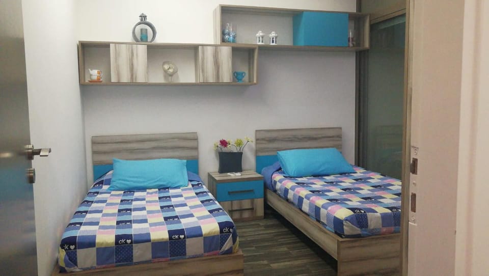 Chalet in Siwar, 3 min From Le Royal Hotel, Rimal Apartment in Africa
