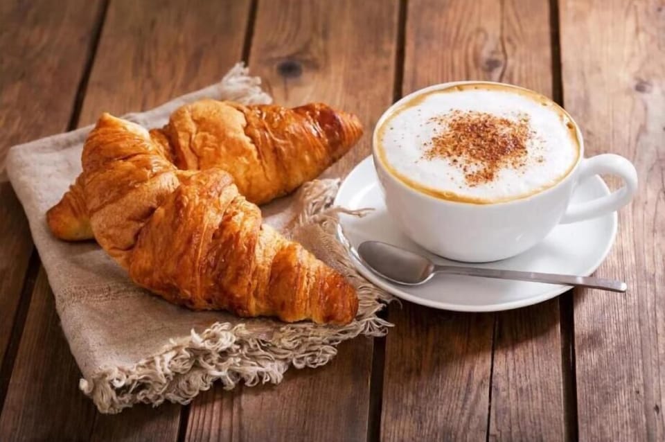 Free daily on-the-go breakfast
