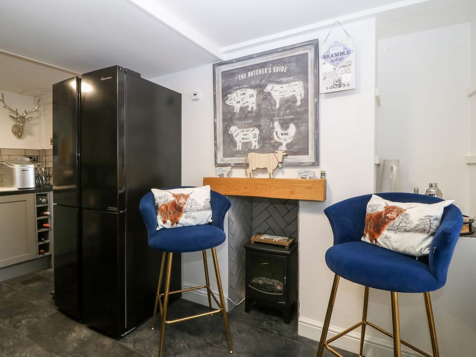 Cottage | Interior