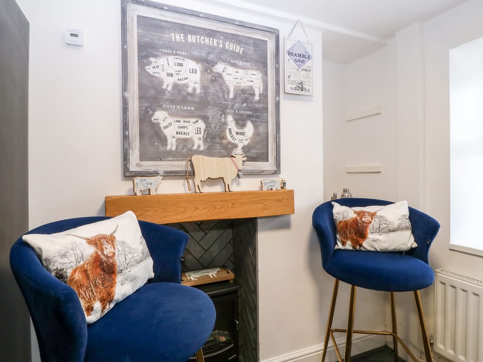Cottage | Interior