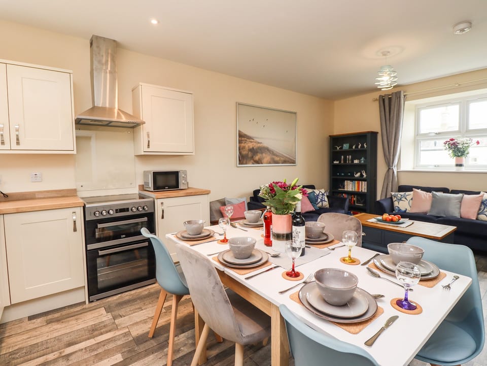Fridge, dishwasher, electric kettle, toaster