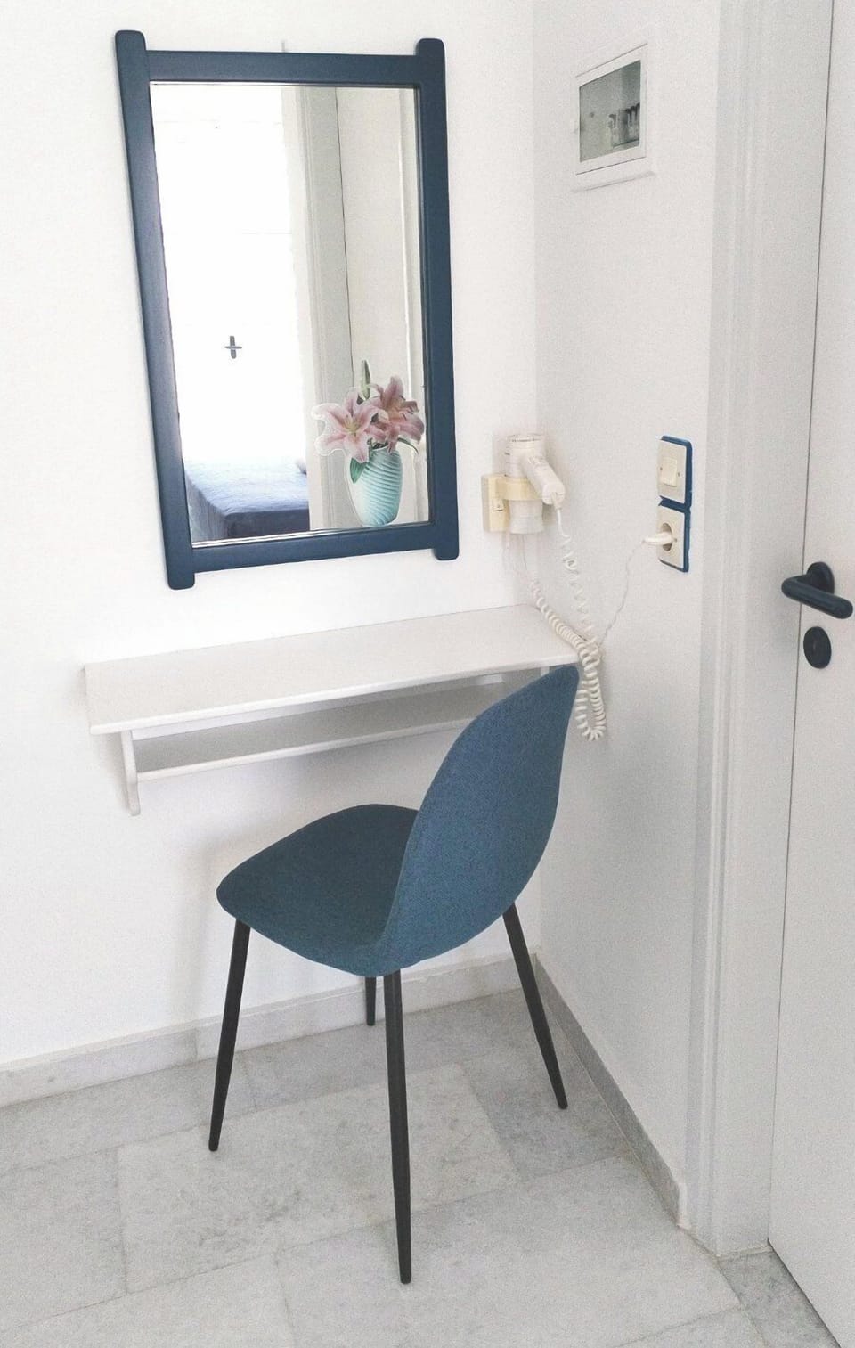 Studio, 1 Double Bed, Private Bathroom | In-room safe, free WiFi, bed sheets