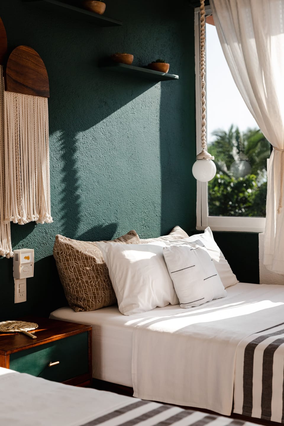 Basic Twin Room, 2 Double Beds | Free WiFi, bed sheets