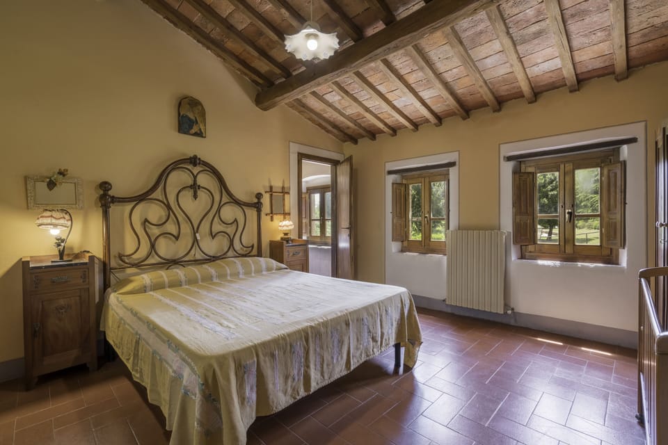 Villa | 6 bedrooms, iron/ironing board, free cribs/infant beds, bed sheets