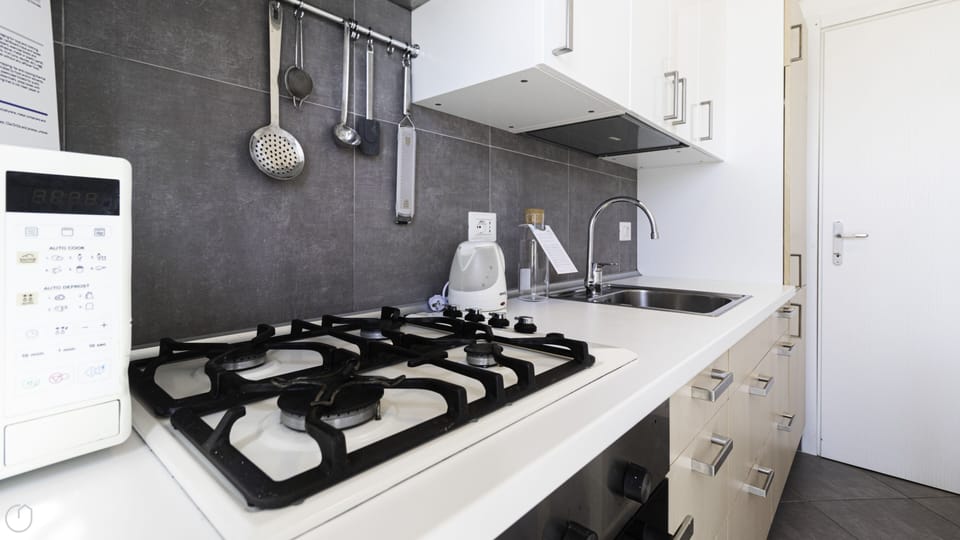 Apartment (1 Bedroom) | Interior