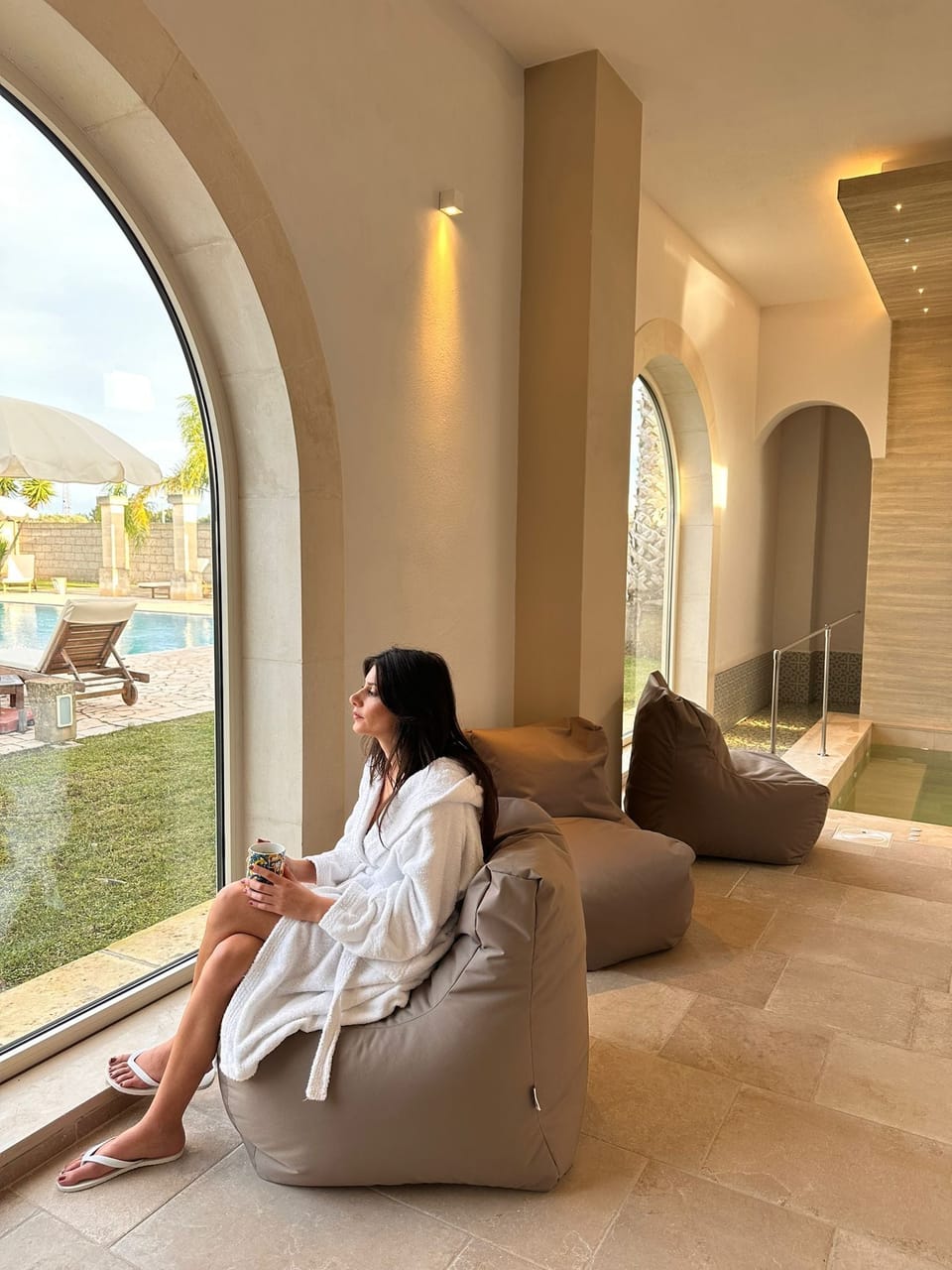 Sauna, hot tub, steam room, hot stone massages, sports massages