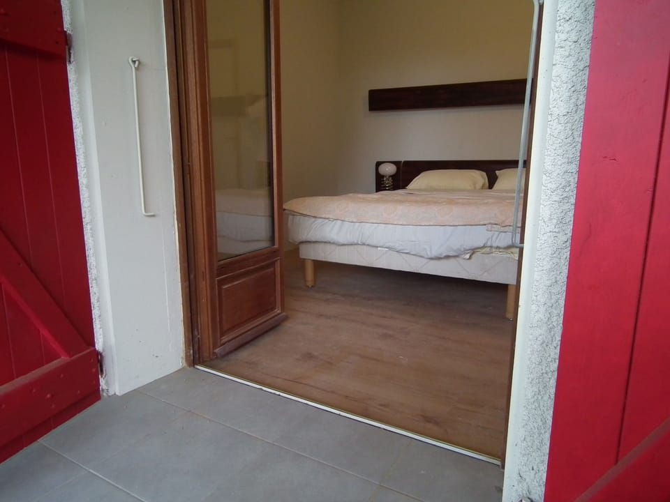 Family Suite, 2 Bedrooms, Private Bathroom, Garden View | Blackout drapes, iron/ironing board, WiFi