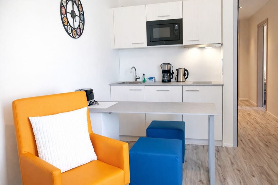 Standard Suite, Terrace | Hypo-allergenic bedding, individually furnished, desk, laptop workspace